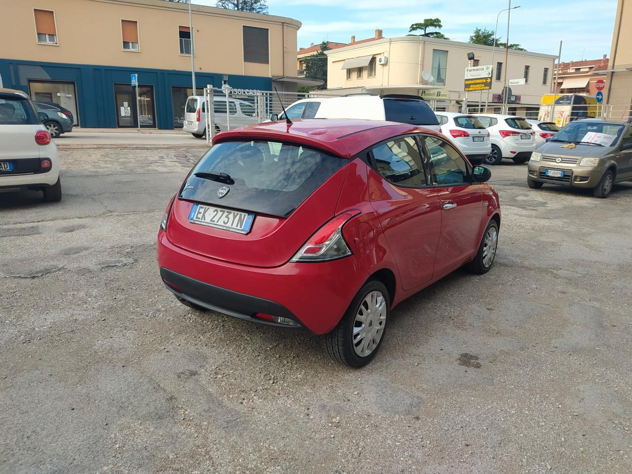 Lancia Ypsilon 1.2 69 CV 5 porte Silver Neopatentati SOLO 89000 KM