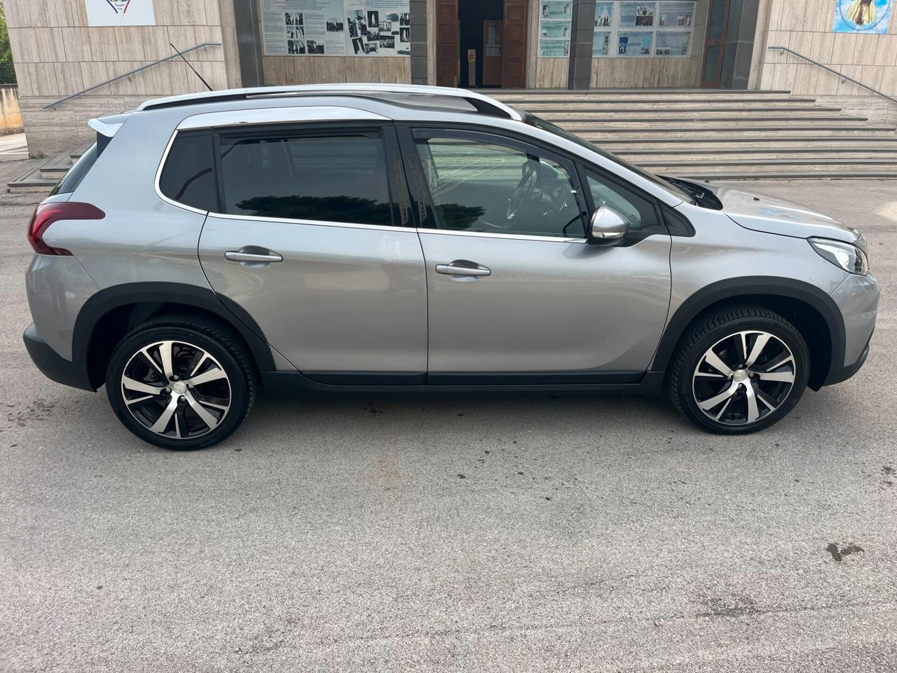 Peugeot 2008 BlueHDi 100 S&S Active UniProprietario