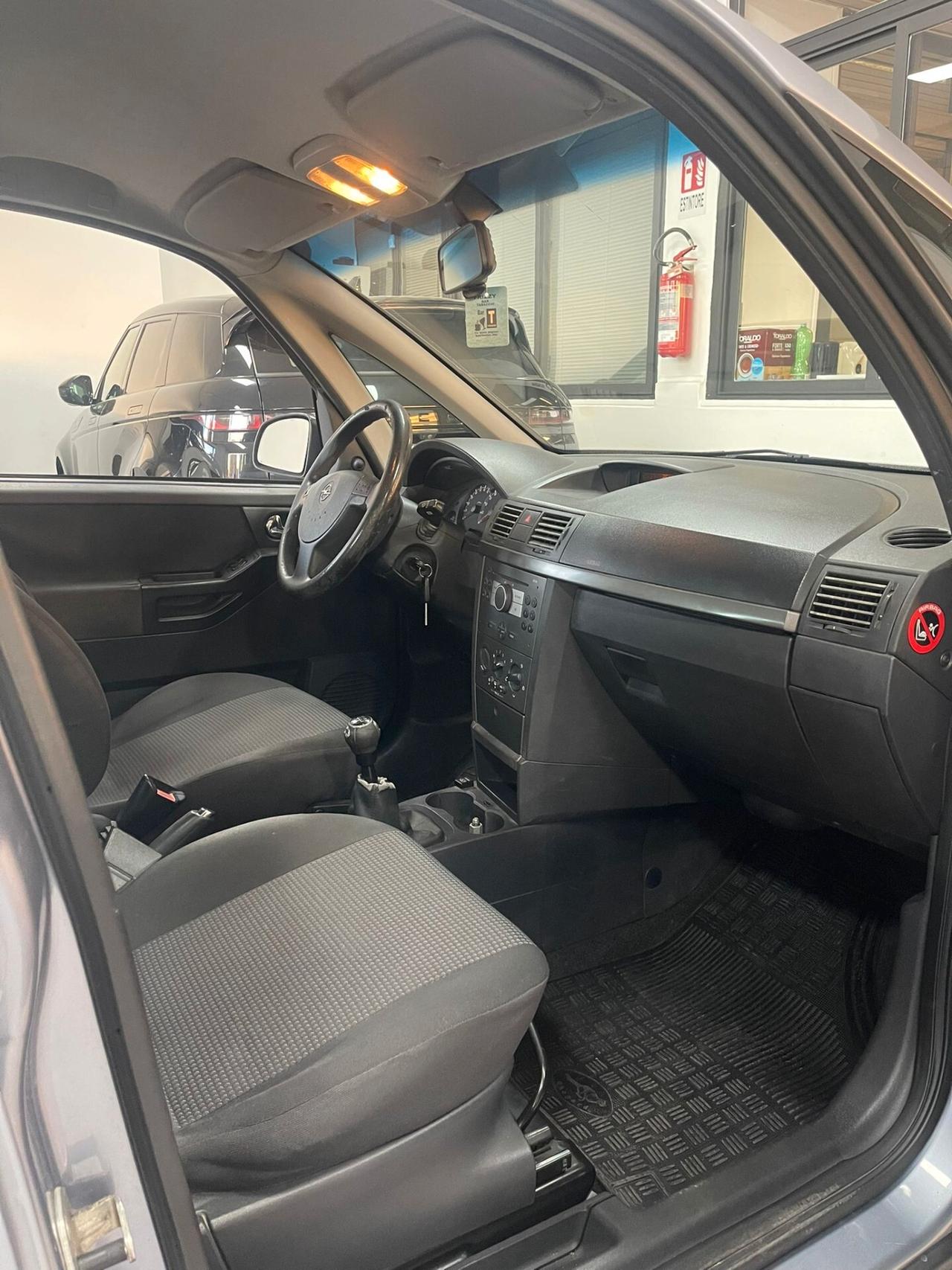 Opel Meriva 1.4 16V GPL-TECH Club