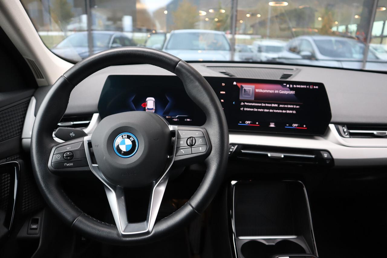 iX1 30 xDrive 313 CV - Camera - Navi - Pompa di calore