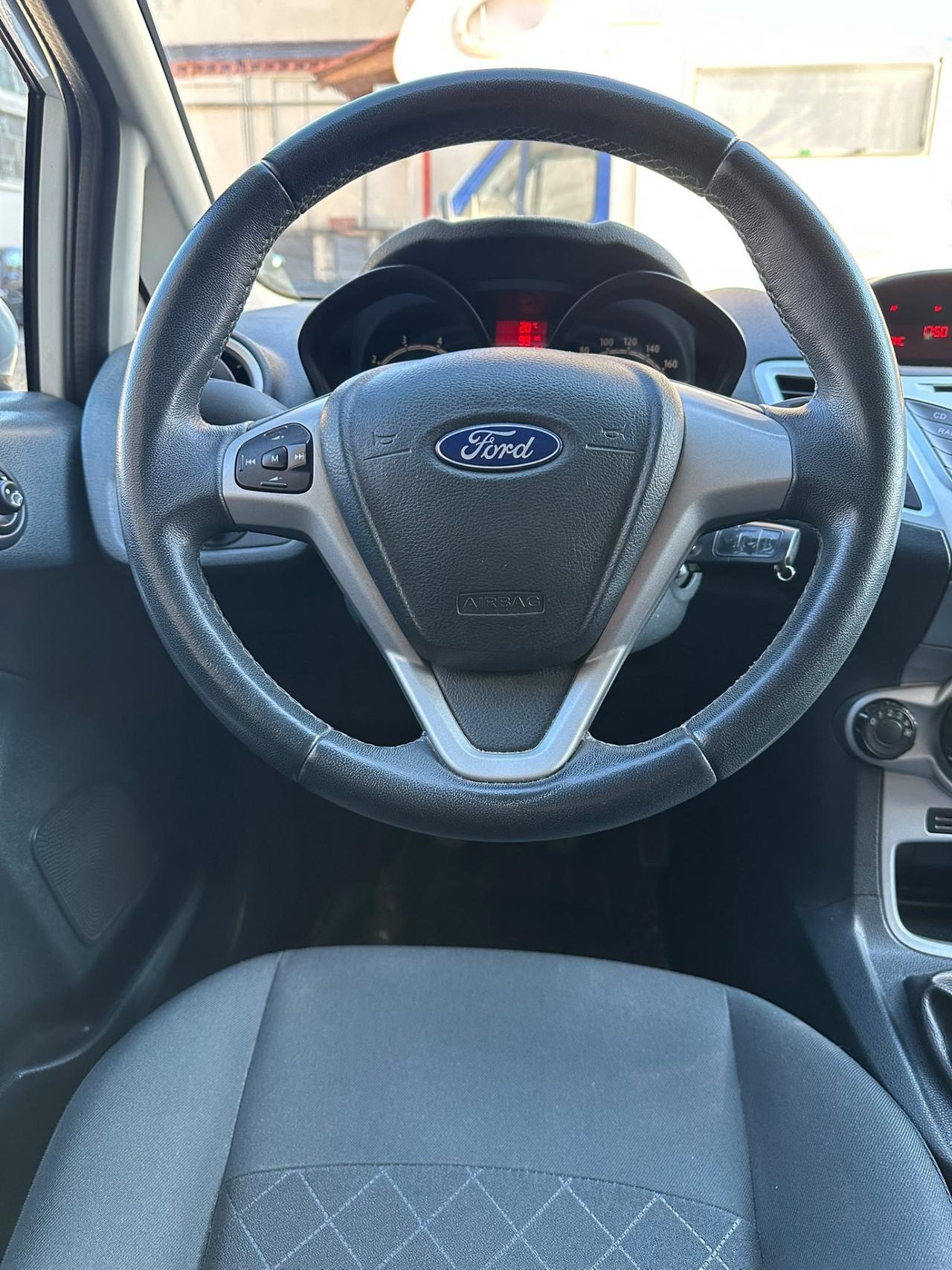 Ford Fiesta 1.2 60CV 5p. Titanium