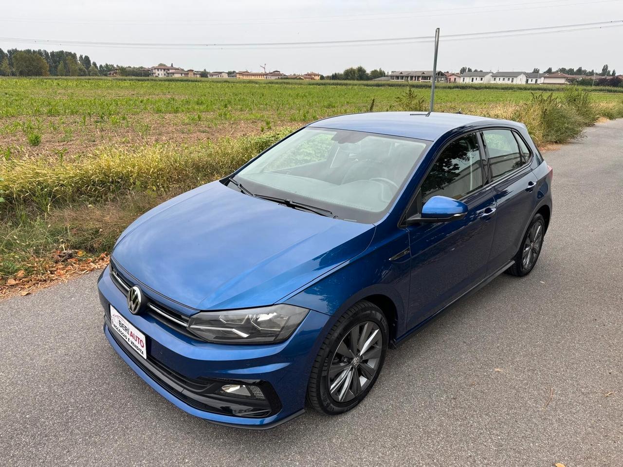 Volkswagen Polo 5p. Allestimento R-Line