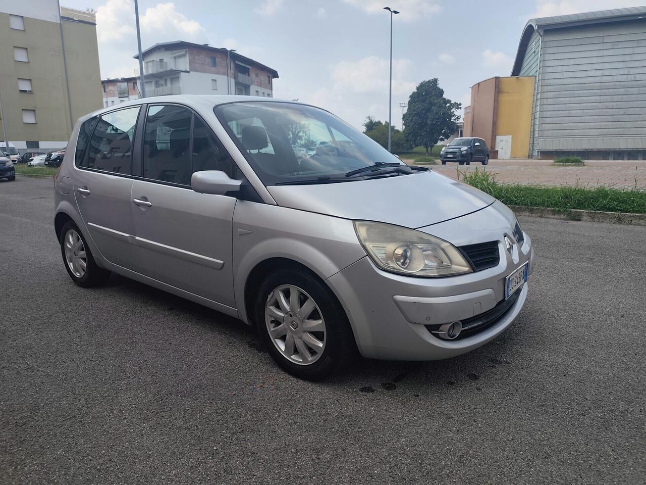 Renault Scenic 1.9 dCi/130CV unico proprietario
