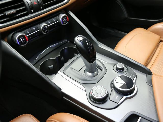 ALFA ROMEO Giulia 2.2 Turbodiesel 210 CV AT8 AWD Q4 Veloce