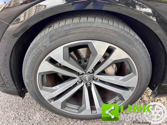 AUDI Q8 50 TDI 286 CV quattro tiptronic Sport GARANZIAUDI