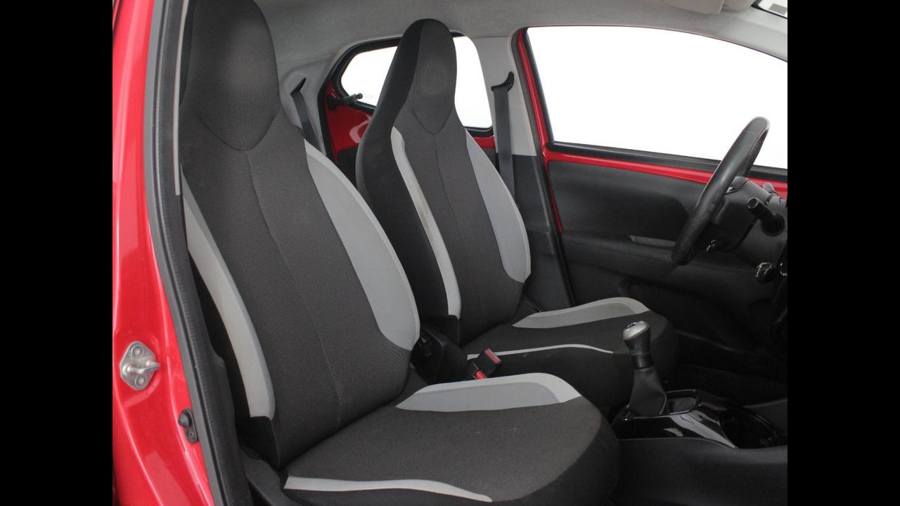 TOYOTA Aygo II 2014 - Aygo 5p 1.0 x-play