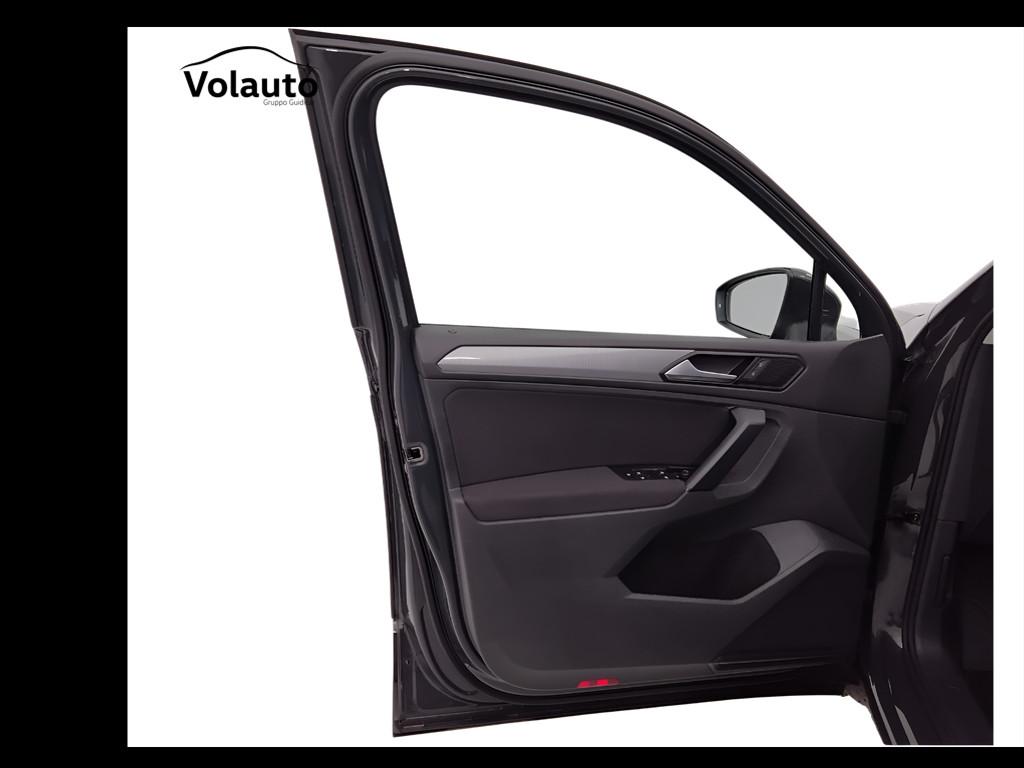 VOLKSWAGEN Tiguan II 2021 - Tiguan 1.5 tsi Life 150cv dsg