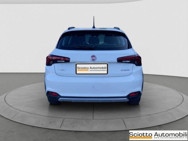 FIAT Tipo 1.5 Hybrid DCT 5 porte Cross