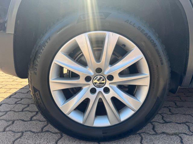 VOLKSWAGEN Tiguan 2.0 TDI DPF 4MOTION DSG Sport & Style