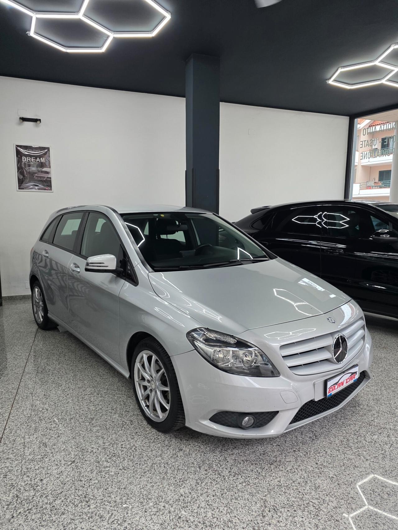 Mercedes-benz B 180 CDI BlueEFFICIENCY Premium