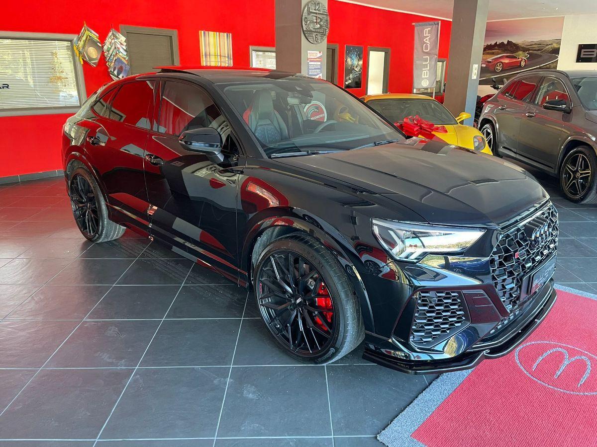 AUDI - RS Q3