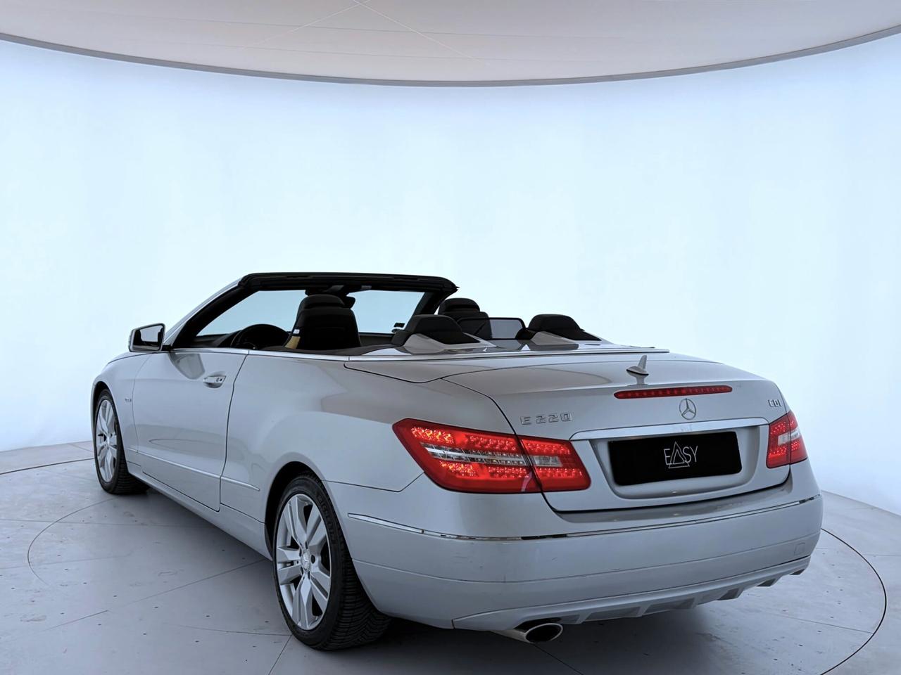 Mercedes-benz E 220 CDI Cabrio BlueEFFICIENCY auto
