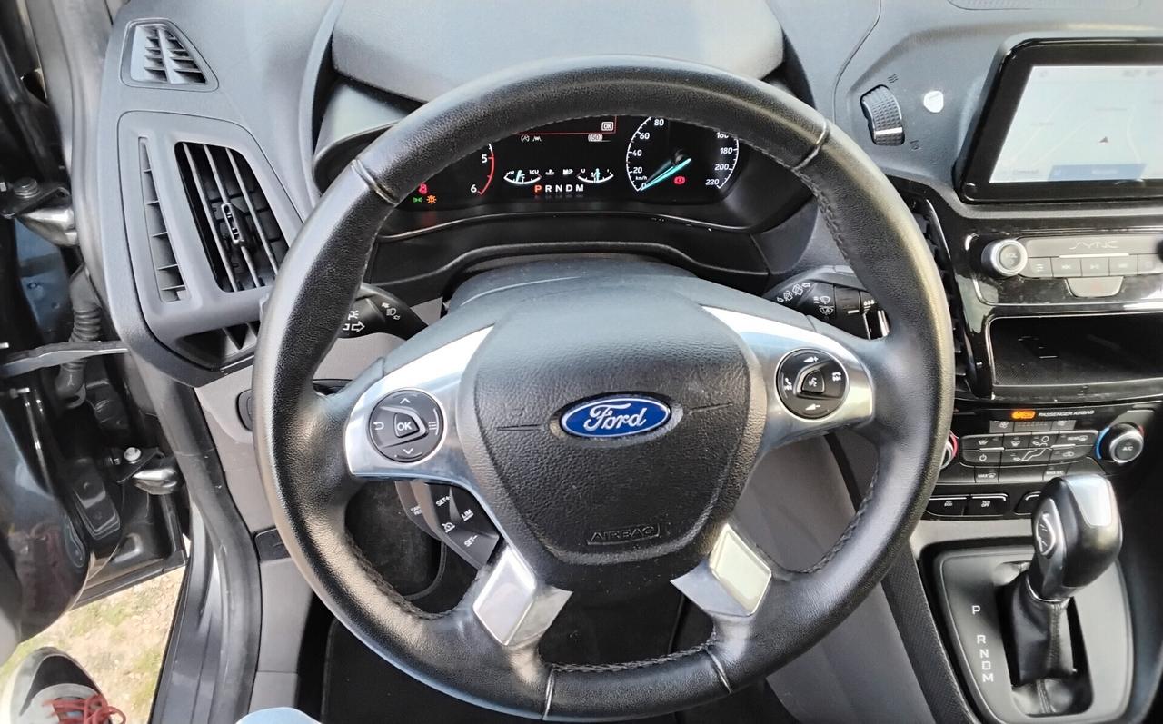 Ford Tourneo Connect 1.5 TDCi 120 CV Powershift Titanium