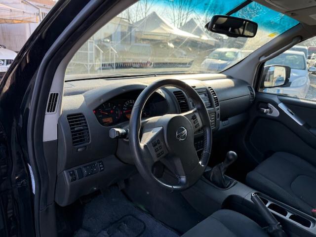 Nissan Navara 2.5 dCi 4 porte Double Cab Sport