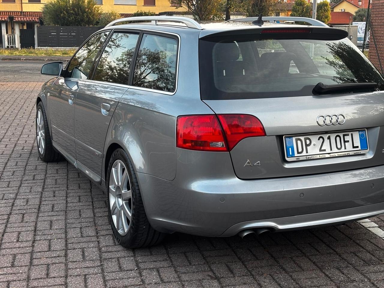 Audi A4 2.0 TDI 143CV F.AP. S-LINE..CELL 393 690 2051 WUATSAPP