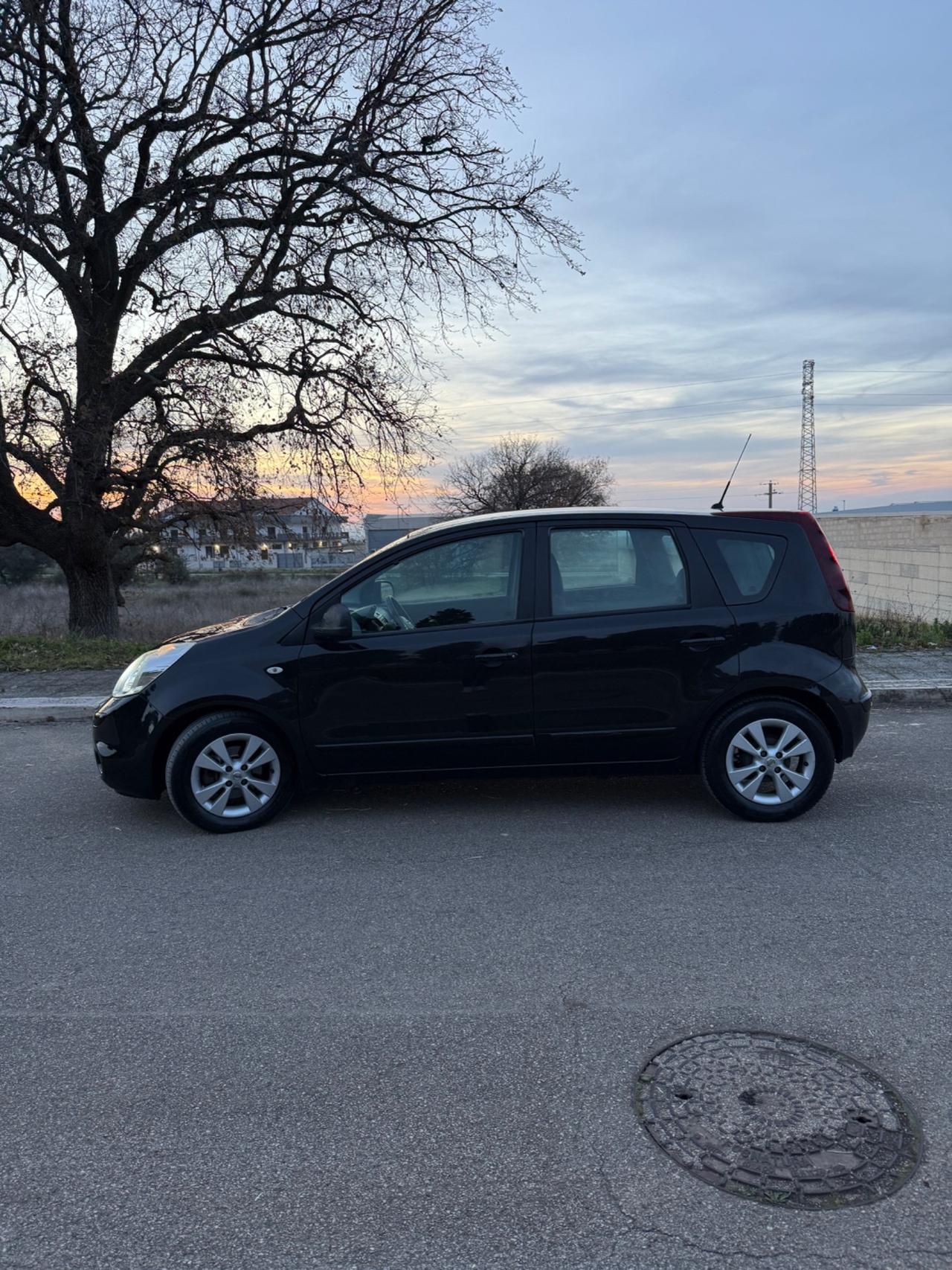 Nissan Note 1.5 dCi 90CV Tekna