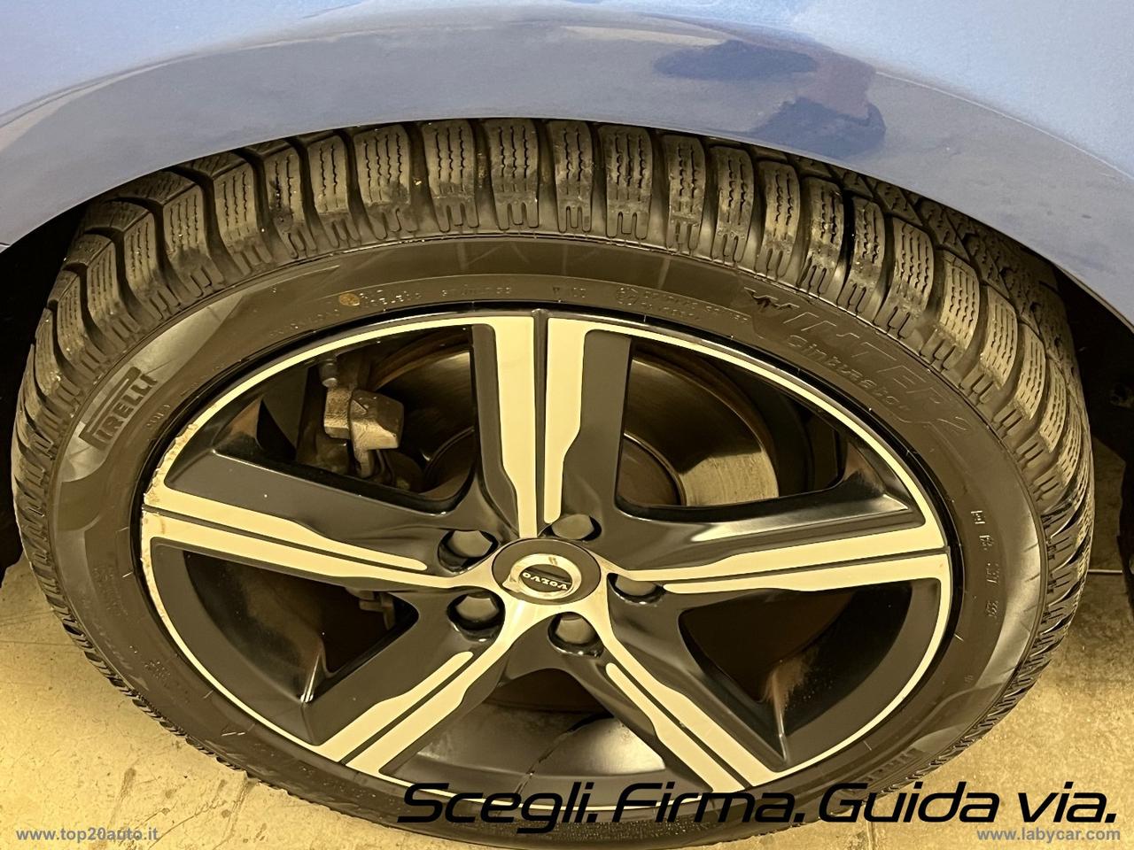 VOLVO V40 D2 R-design FARI LED|DOPPIO SCARICO