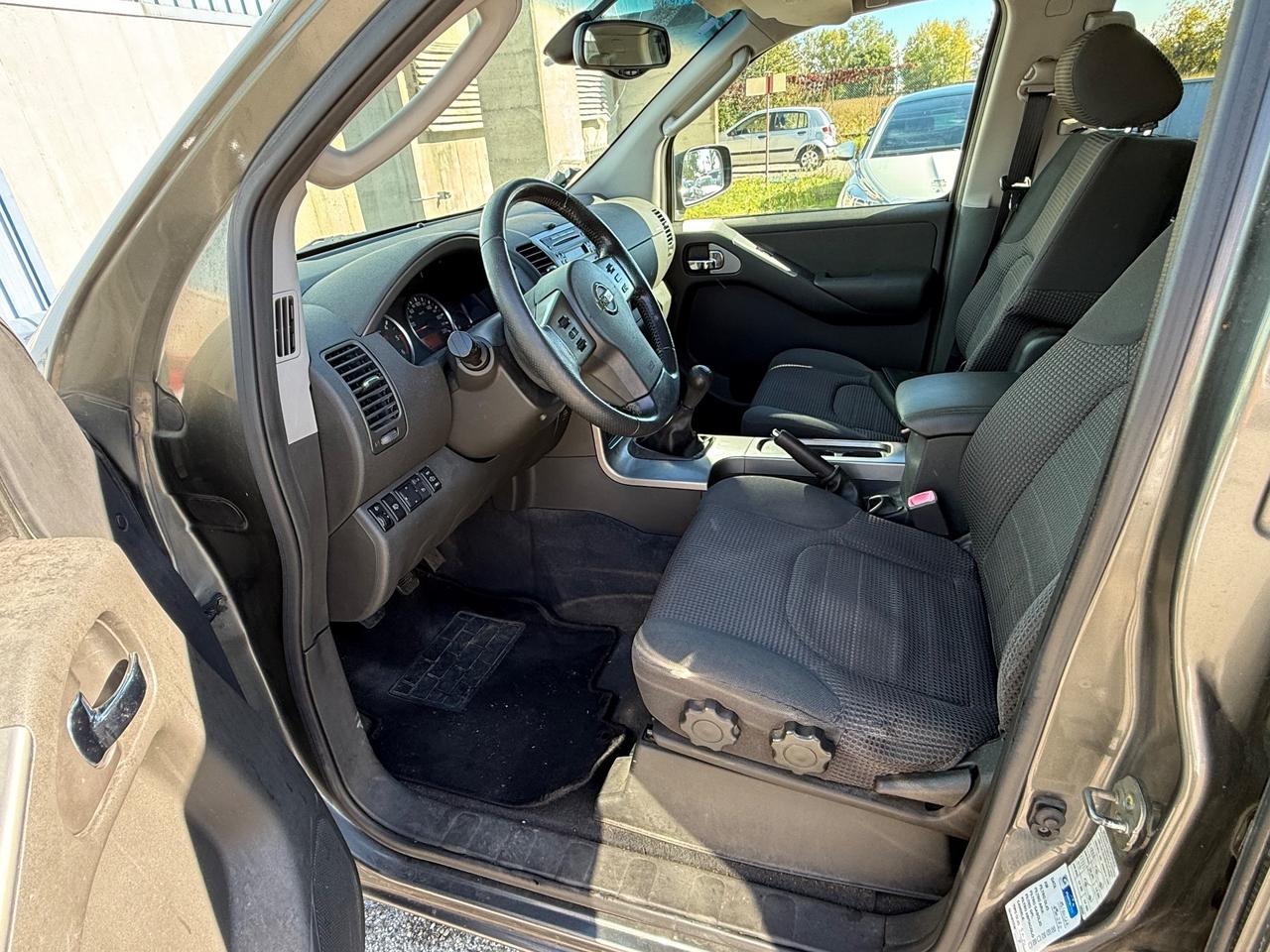 Nissan Pathfinder 2.5 dCi XE Plus