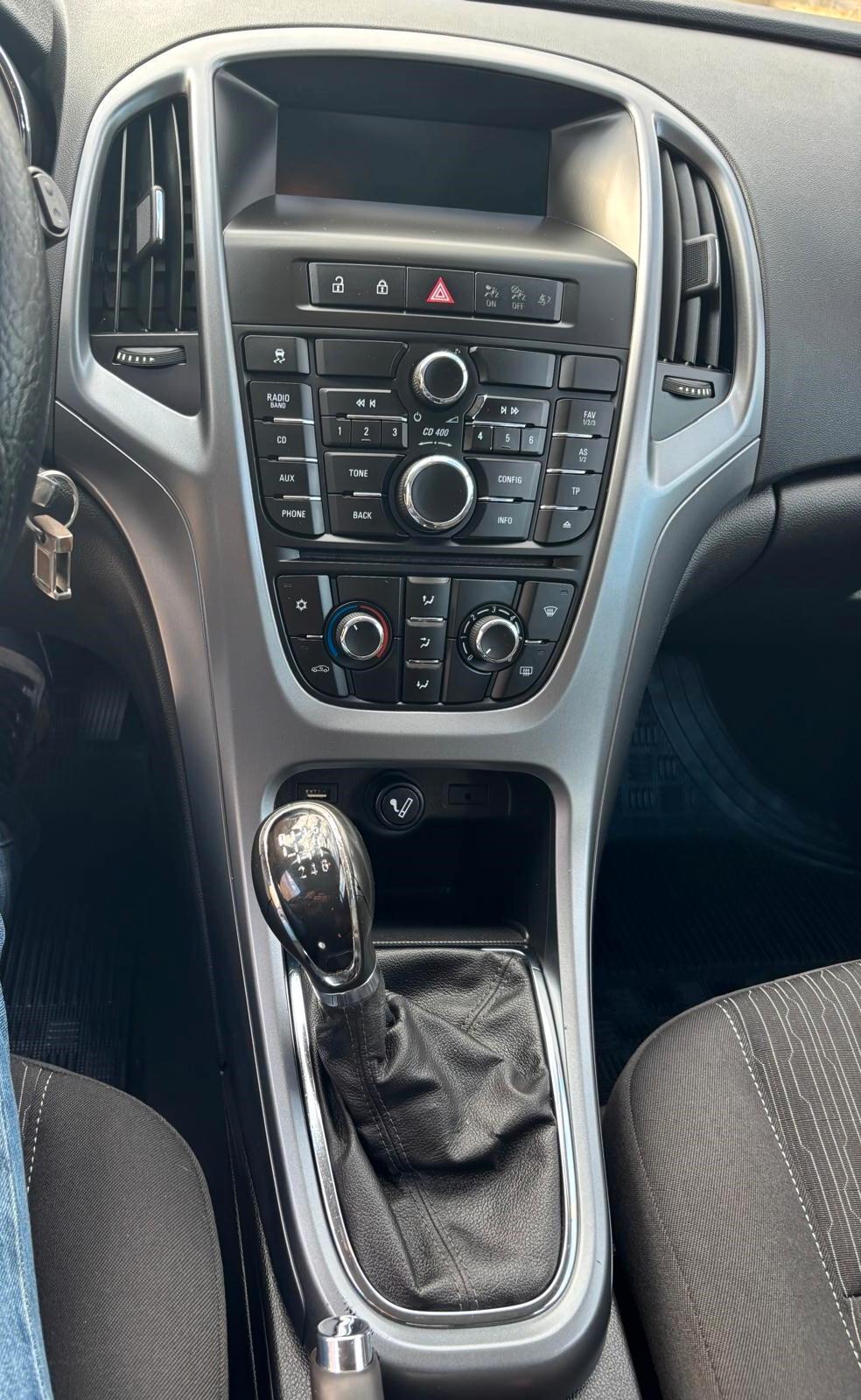 Opel Astra 1.7 CDTI 110CV 4 porte Cosmo