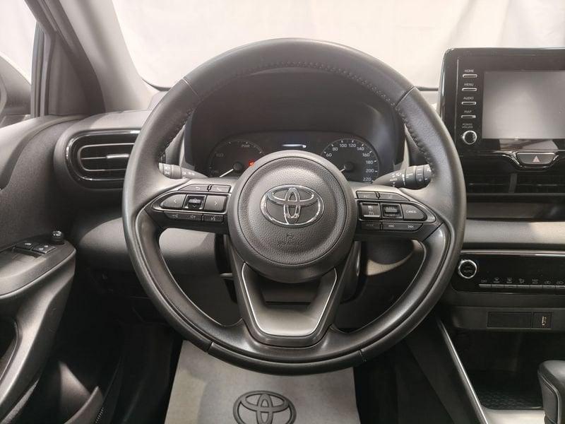 Toyota Yaris Hybrid Active MY22