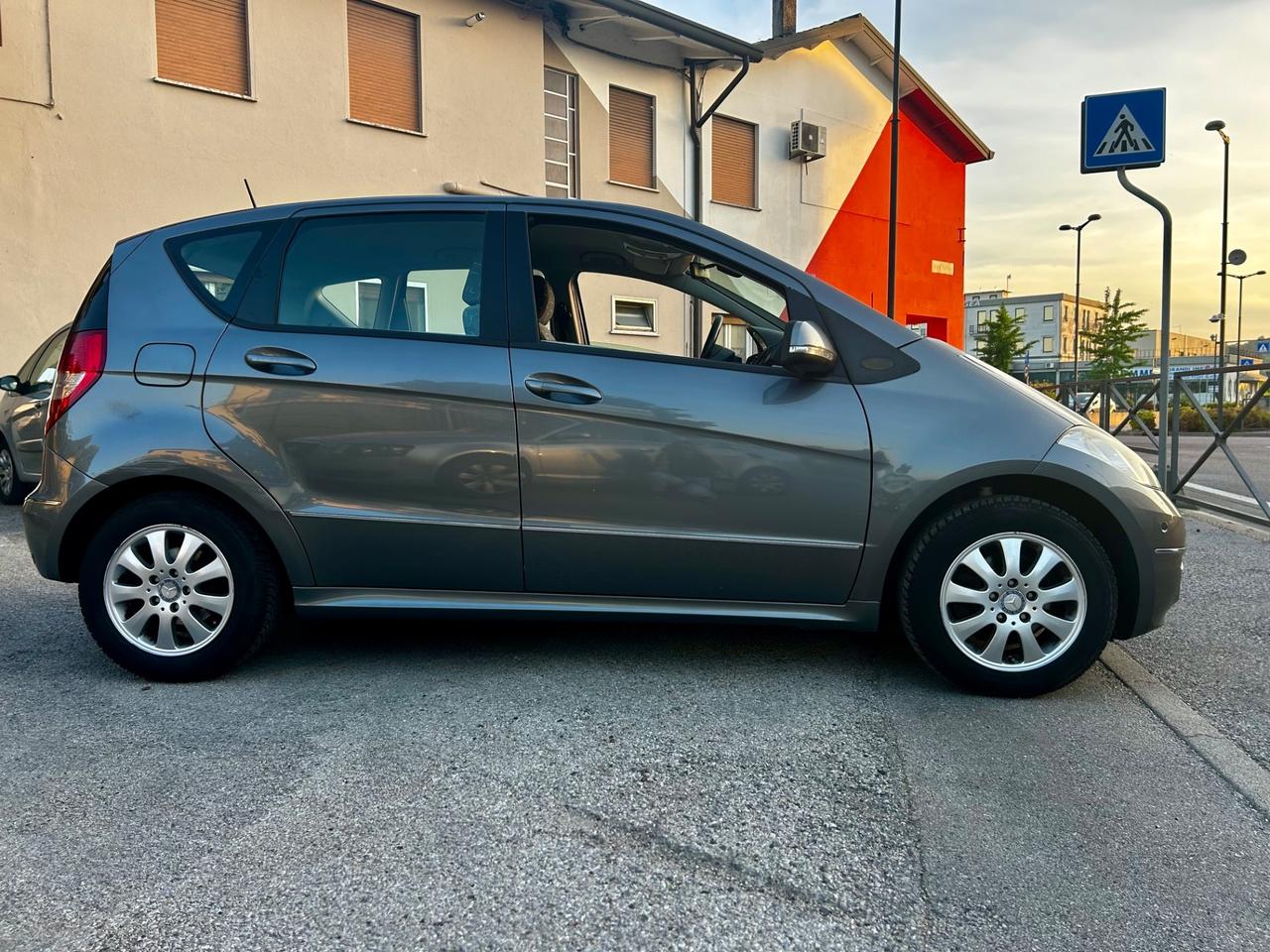 Mercedes-benz A 160 BlueEFFICIENCY Special Edition