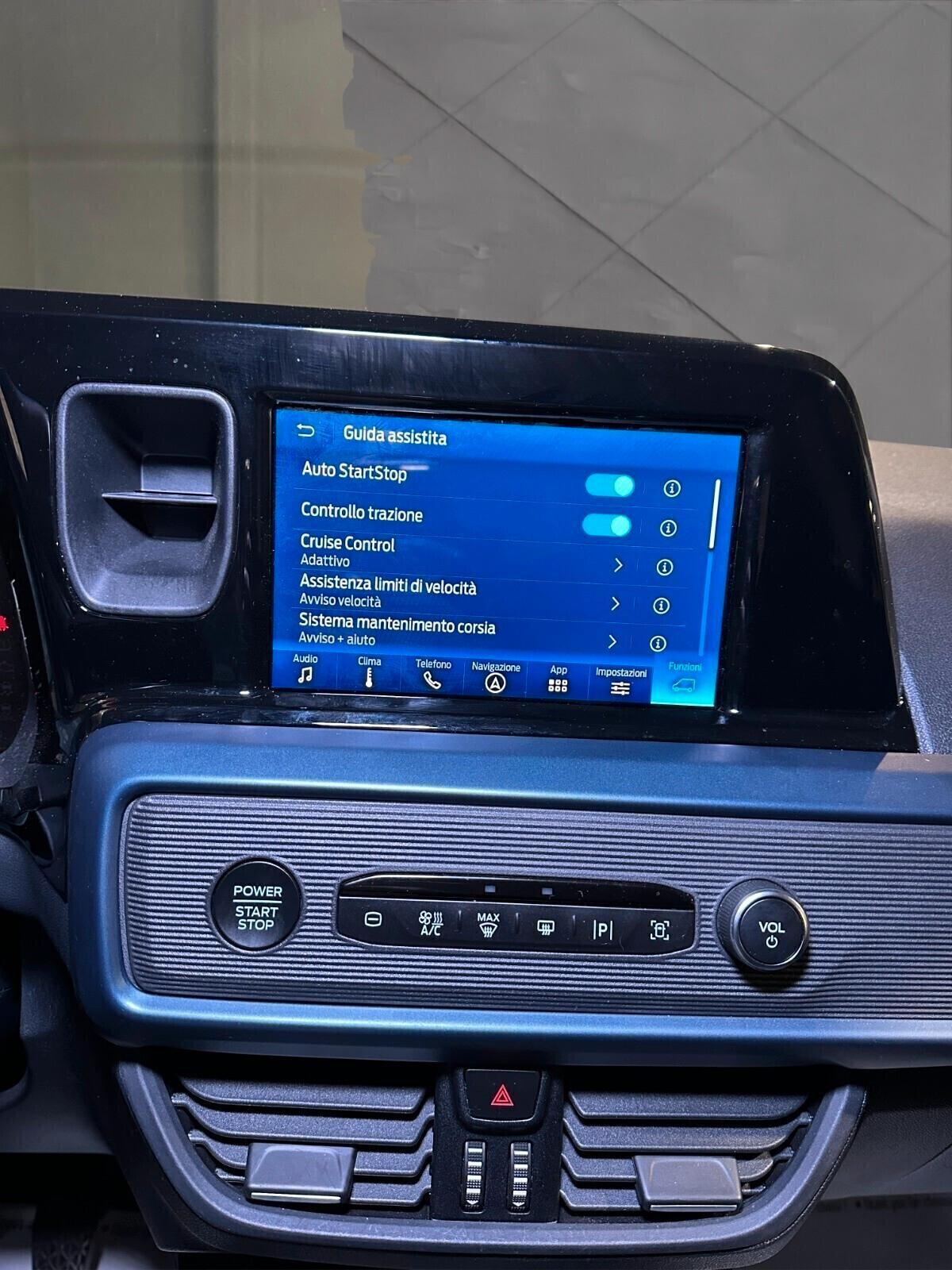 Ford Tourneo Courier 1.0 EcoBoost Active