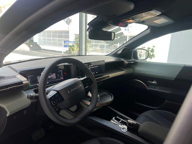 LANCIA Ypsilon Hybrid e-DCT LX da e229,00 mensili