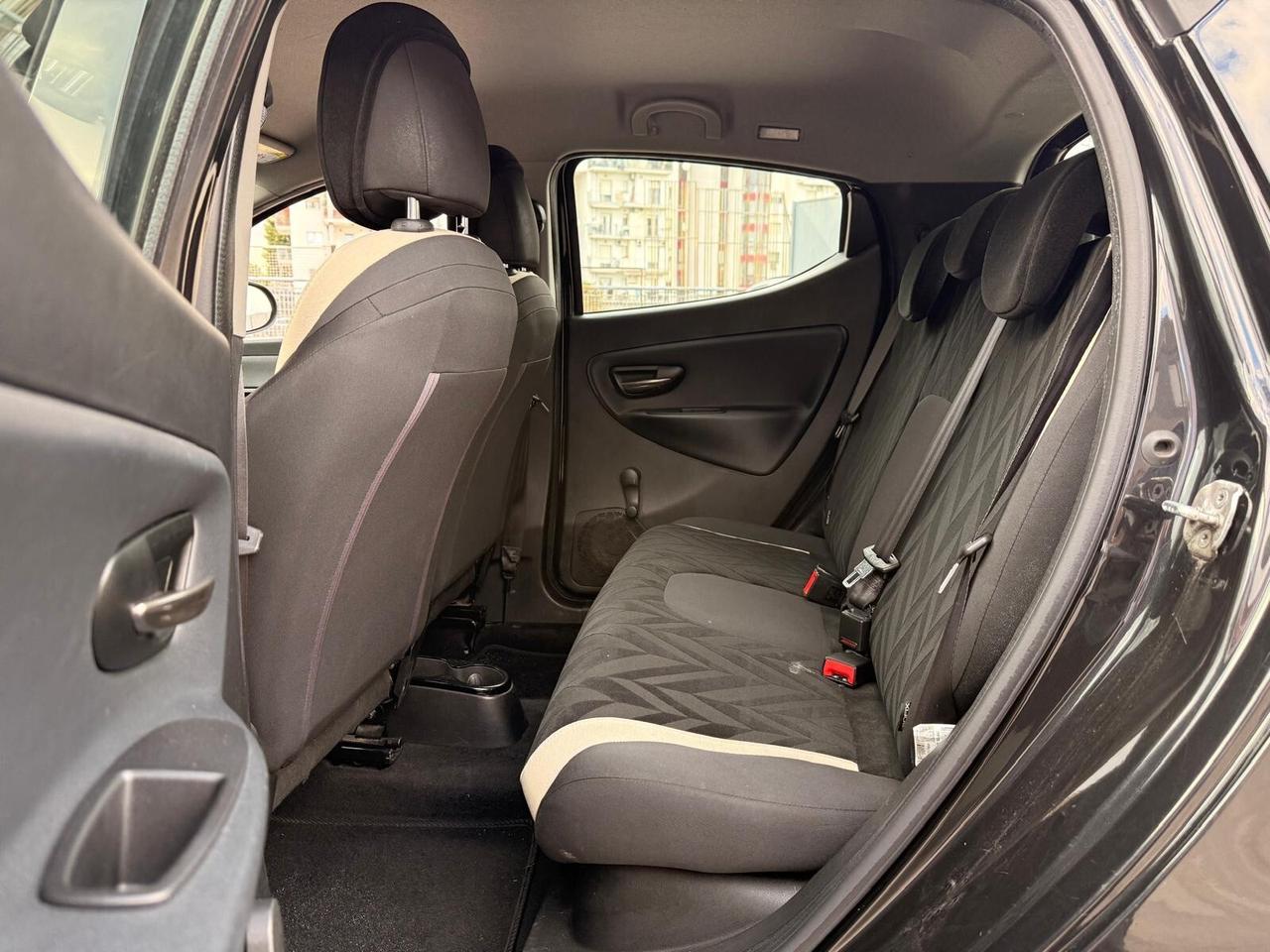 Lancia Ypsilon 1.3 MJT 16V 95 CV 5 porte S&S Platinum