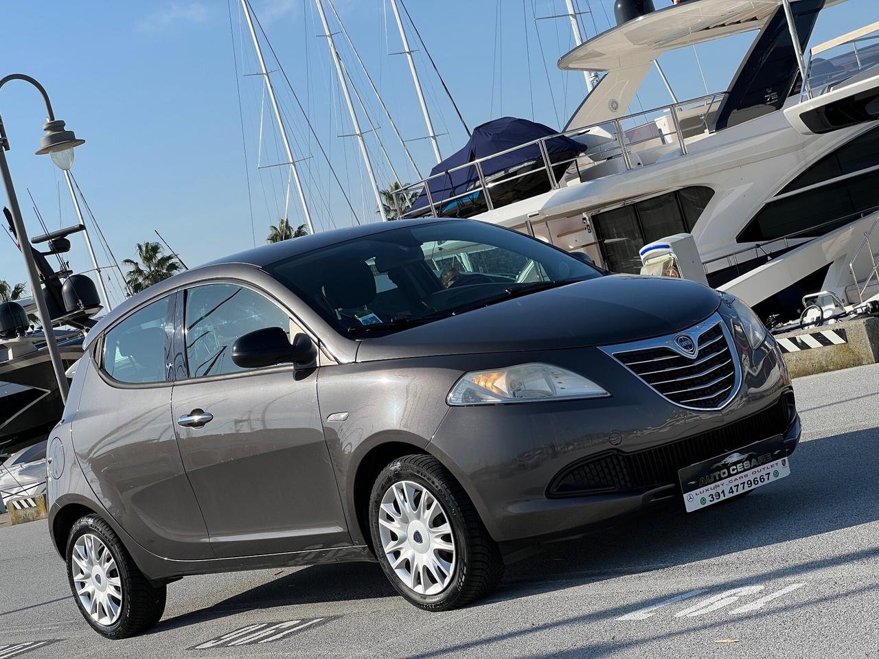 Lancia Ypsilon 1.2 69 CV**NEOPATENTATI**GARANIA 12 MESI