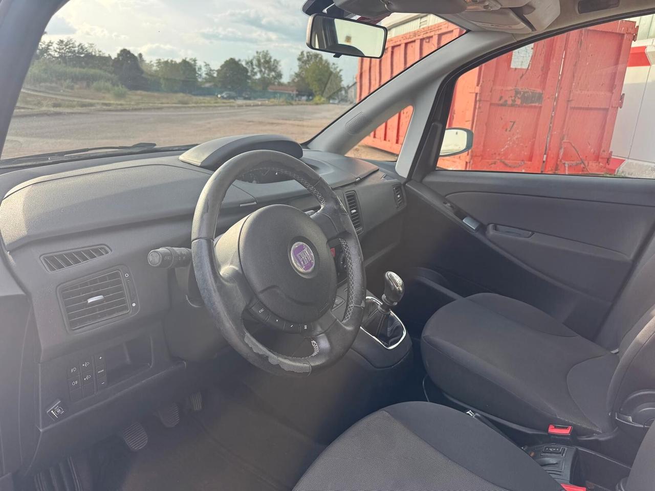 Fiat Idea 1.4 BlackEnergy GPL