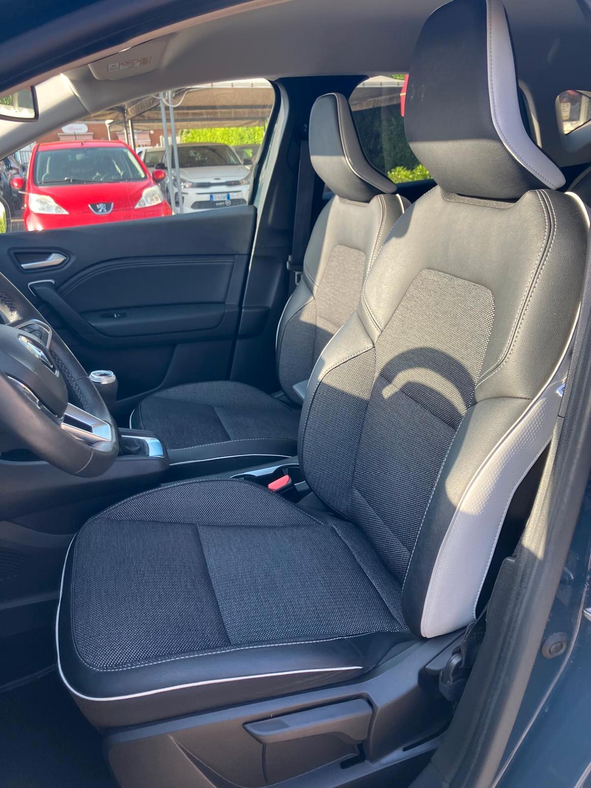 RENAULT CAPTUR 1.0 90cv Techno...solo 13.000 Km!!