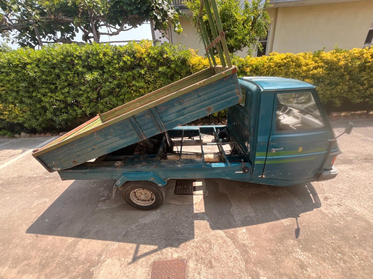 Piaggio Ape MAX 9 QUINTALI RIBALTABILE DIESEL 1991