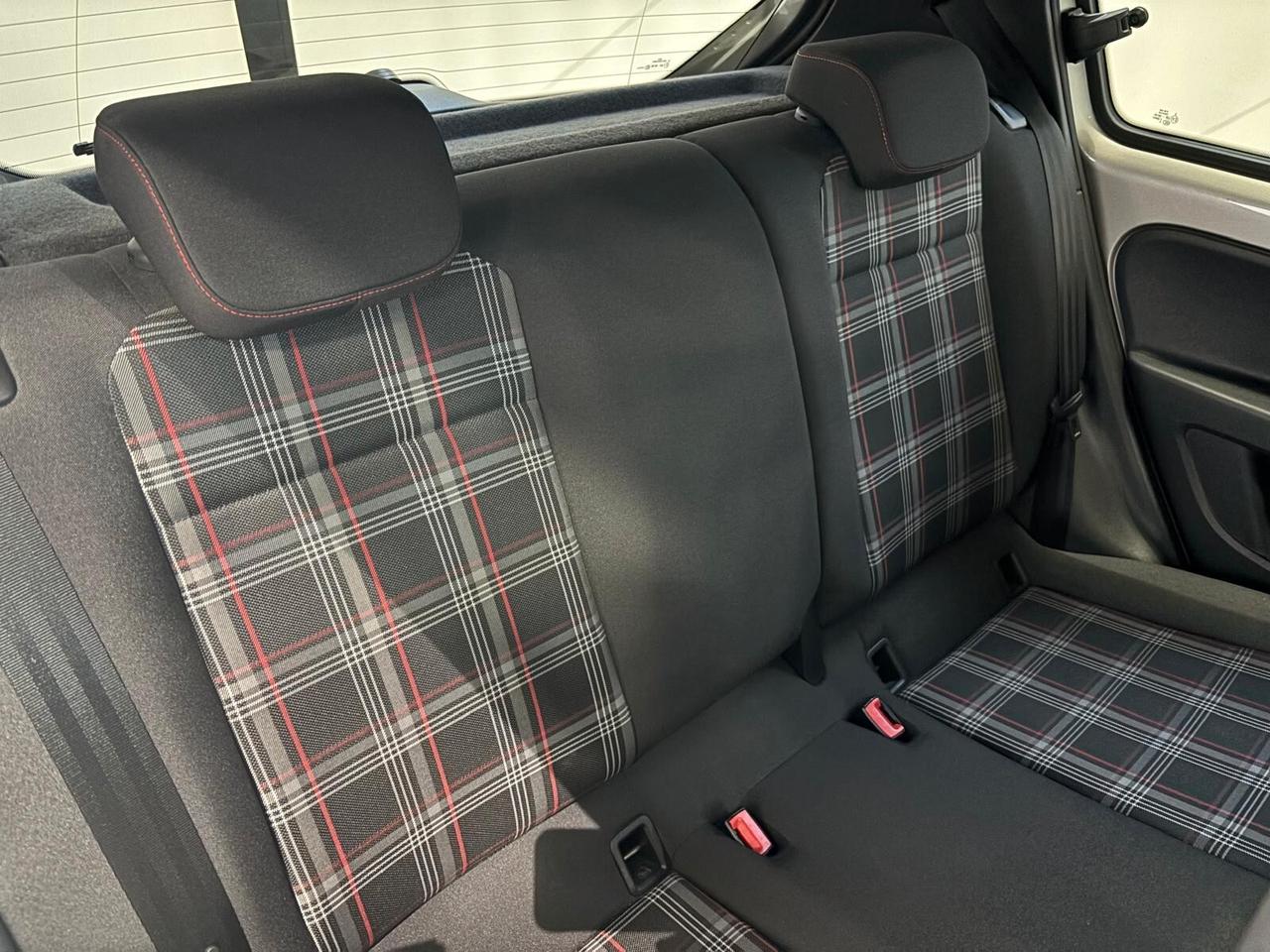 Volkswagen up! 1.0 TSI 5p. GTI BlueMotion Technology