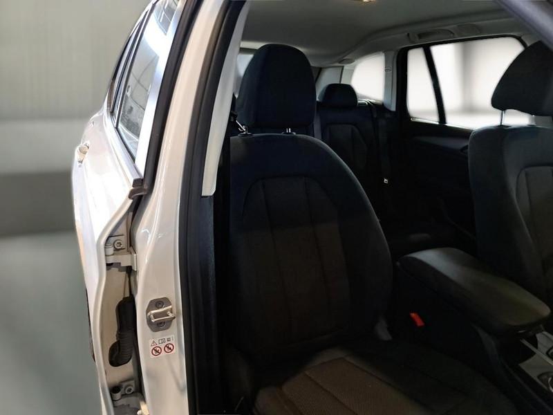 BMW X3 xDrive 30e Business Advantage Autom.