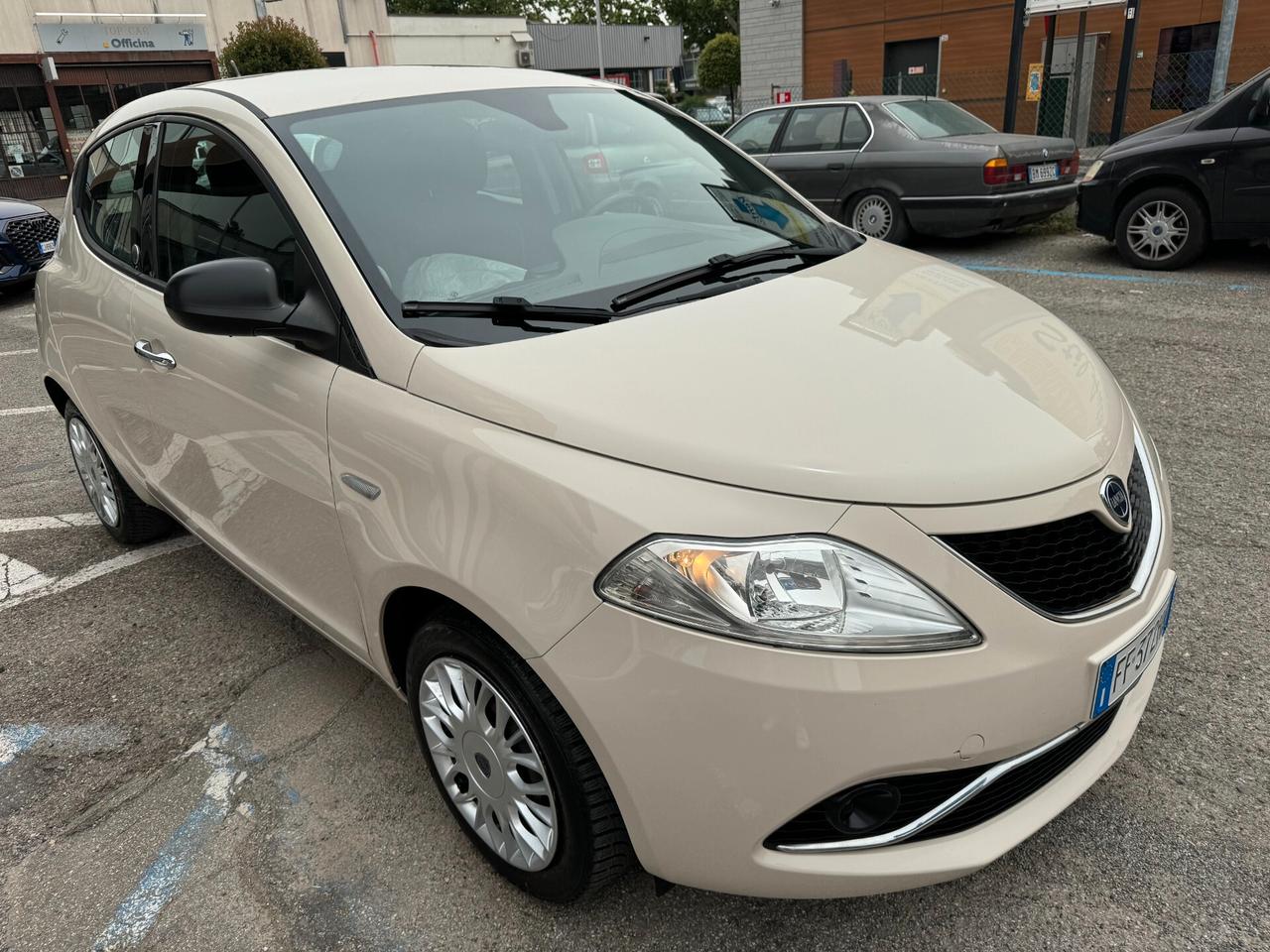 Lancia Ypsilon 1.2 69 CV 5 porte GPL Ecochic Silver,UNICO PROP.,CLIMA,BLUETOOTH,OK NEO.