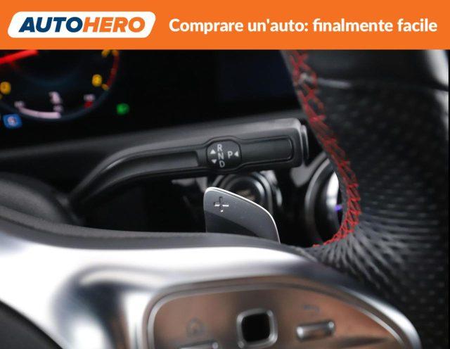 MERCEDES-BENZ A 180 Automatic Premium