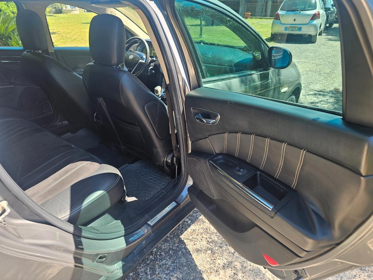 Lancia Delta 1.6 MJT CAMBIO MANUALE OTTIME CONDIZIONI