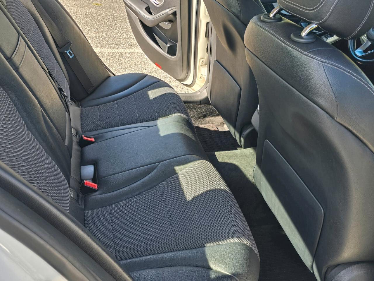 Mercedes-benz C 200 d Premium