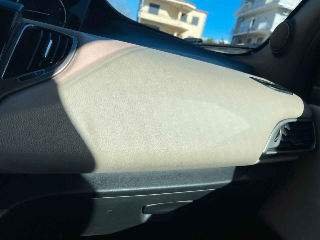 Lancia Ypsilon 1.3 MJT 16V 95 CV 5 porte S&S Gold