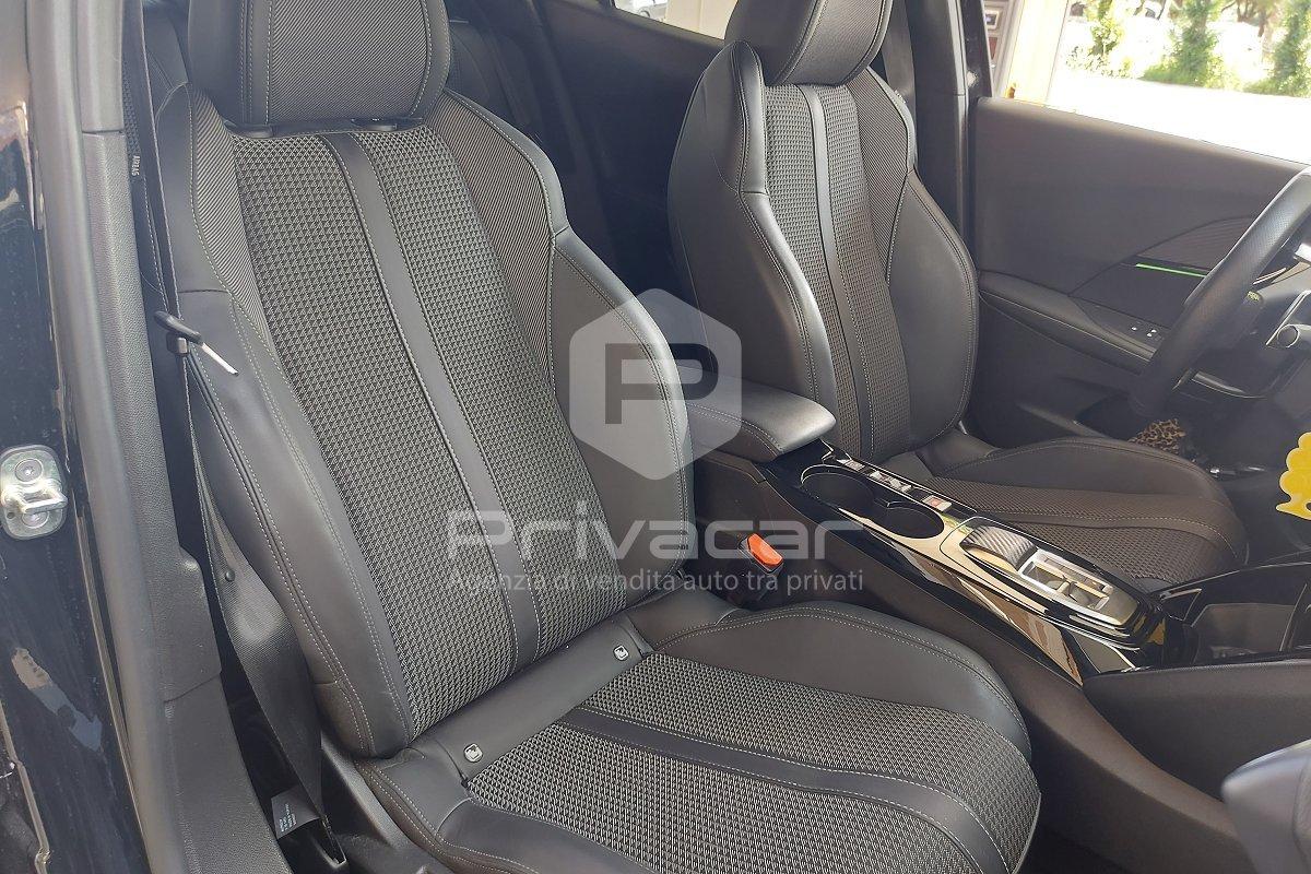 PEUGEOT 2008 BlueHDi 130 S&S EAT8 GT