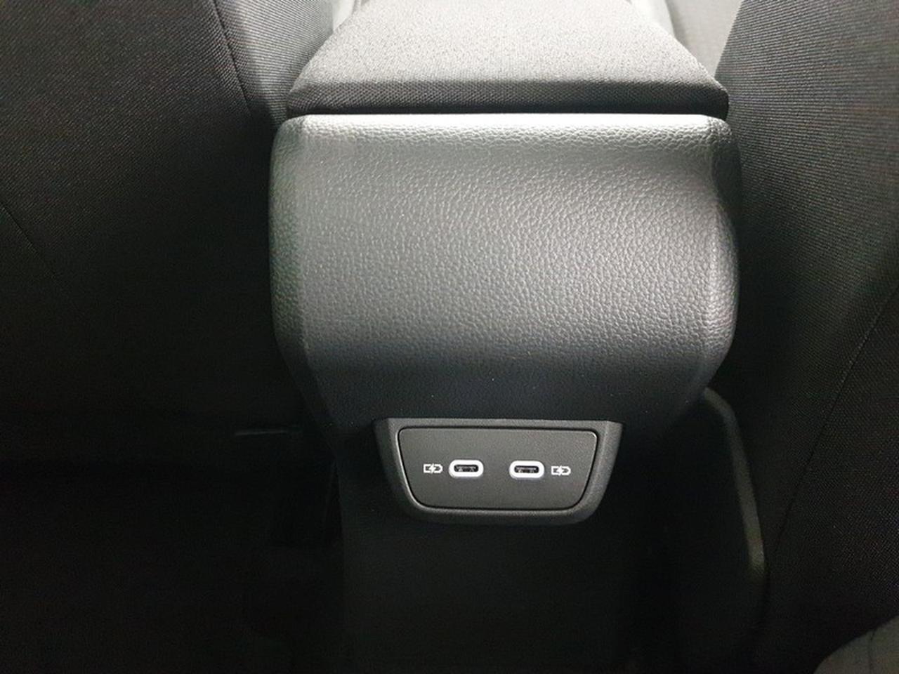 Volkswagen Taigo 1.0 tsi life 110cv