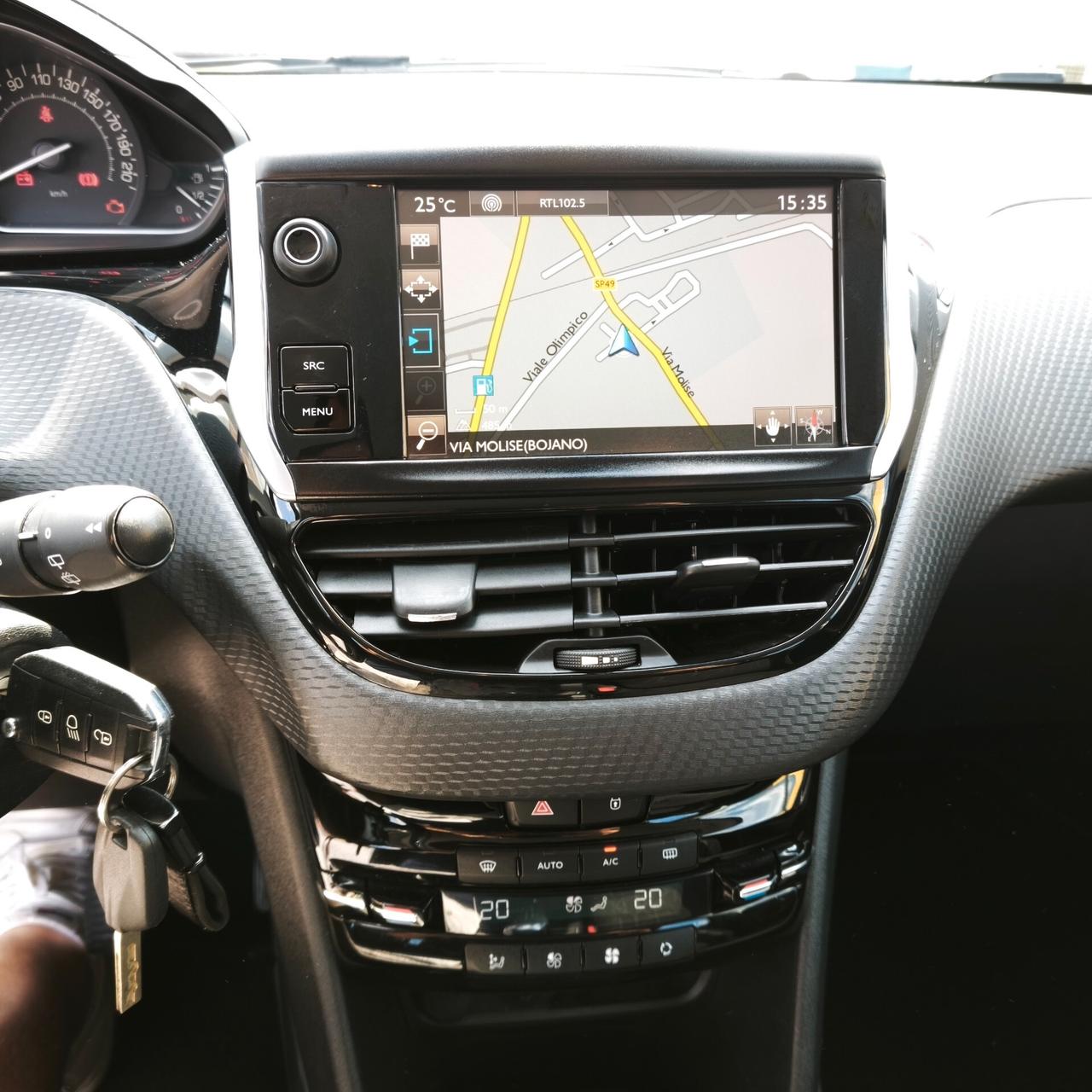 Peugeot 2008 BlueHDi 120 S&S Allure E6B