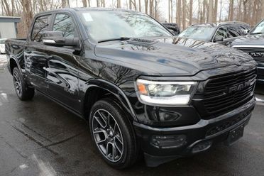 Dodge Ram Laramie Crew Cab 4x4 5.7 Gpl Black Edition