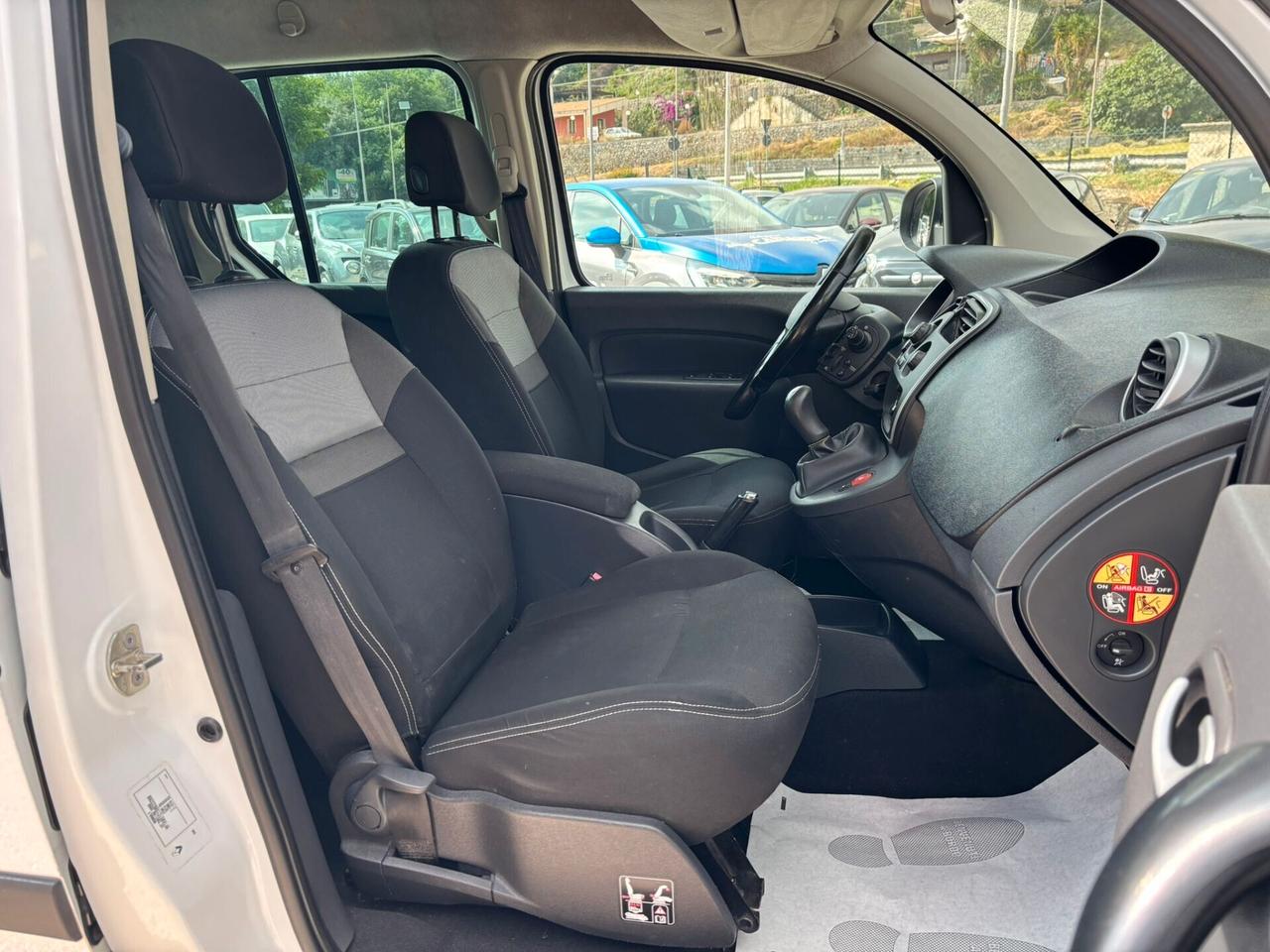 RENAULT KANGOO 1.5 DCI - 2018