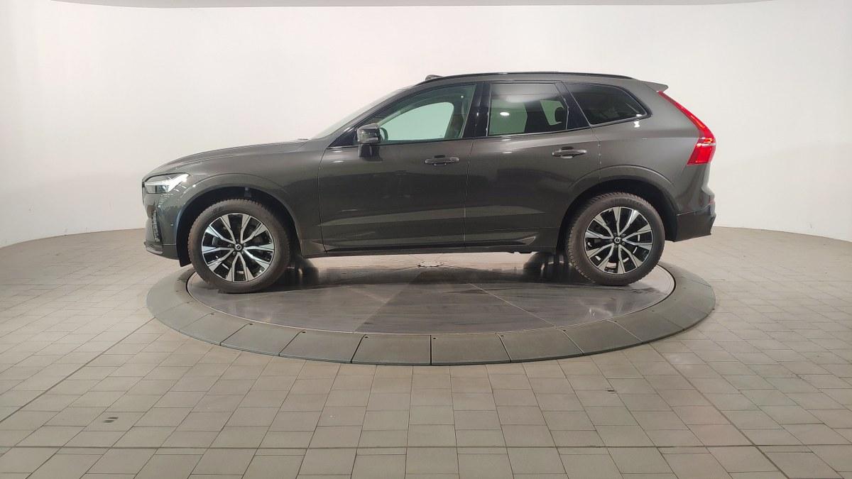 VOLVO Xc60 B4 Mild Hybrid (D) Automatico Plus Dark