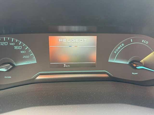 Peugeot 208 Hybrid 110 e-DCS6 Style