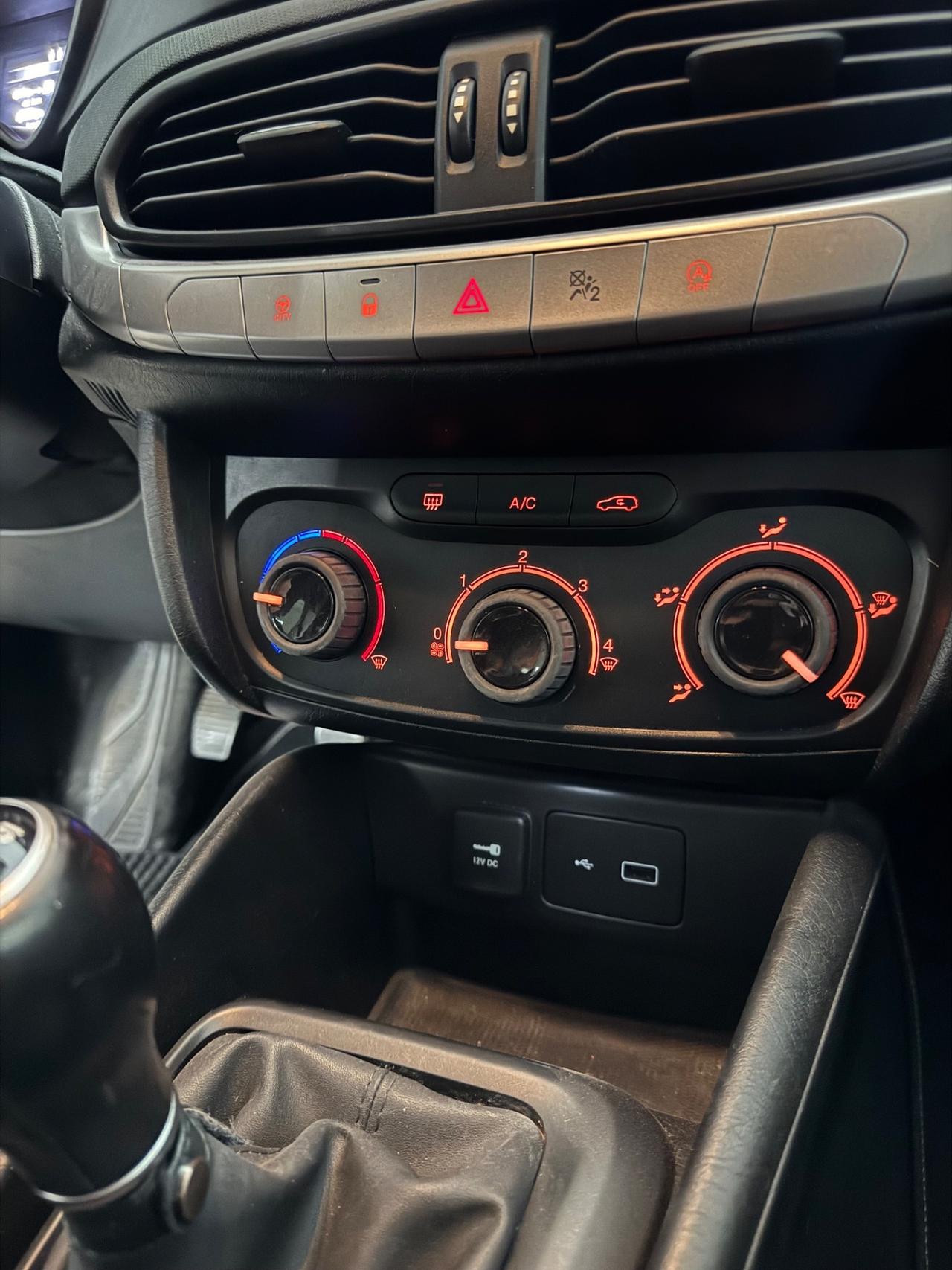 Fiat Tipo 1.3 Mjt S&S 5 porte Sport