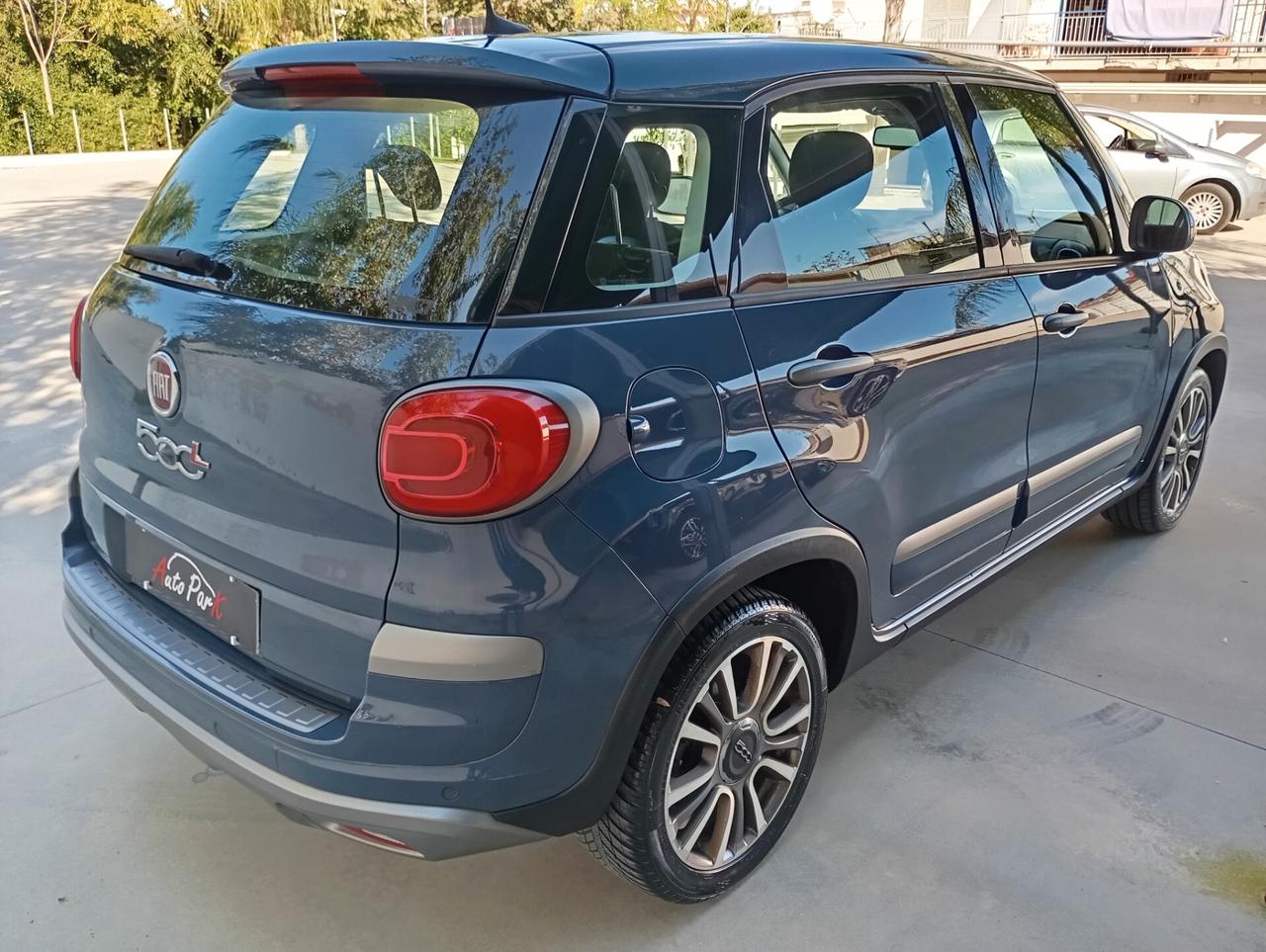 Fiat 500L 0.9 TwinAir 105CV Opening Cross