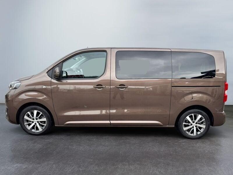 Toyota Proace Verso 2.0D 144Cv M/T L2 Executive 8 p.