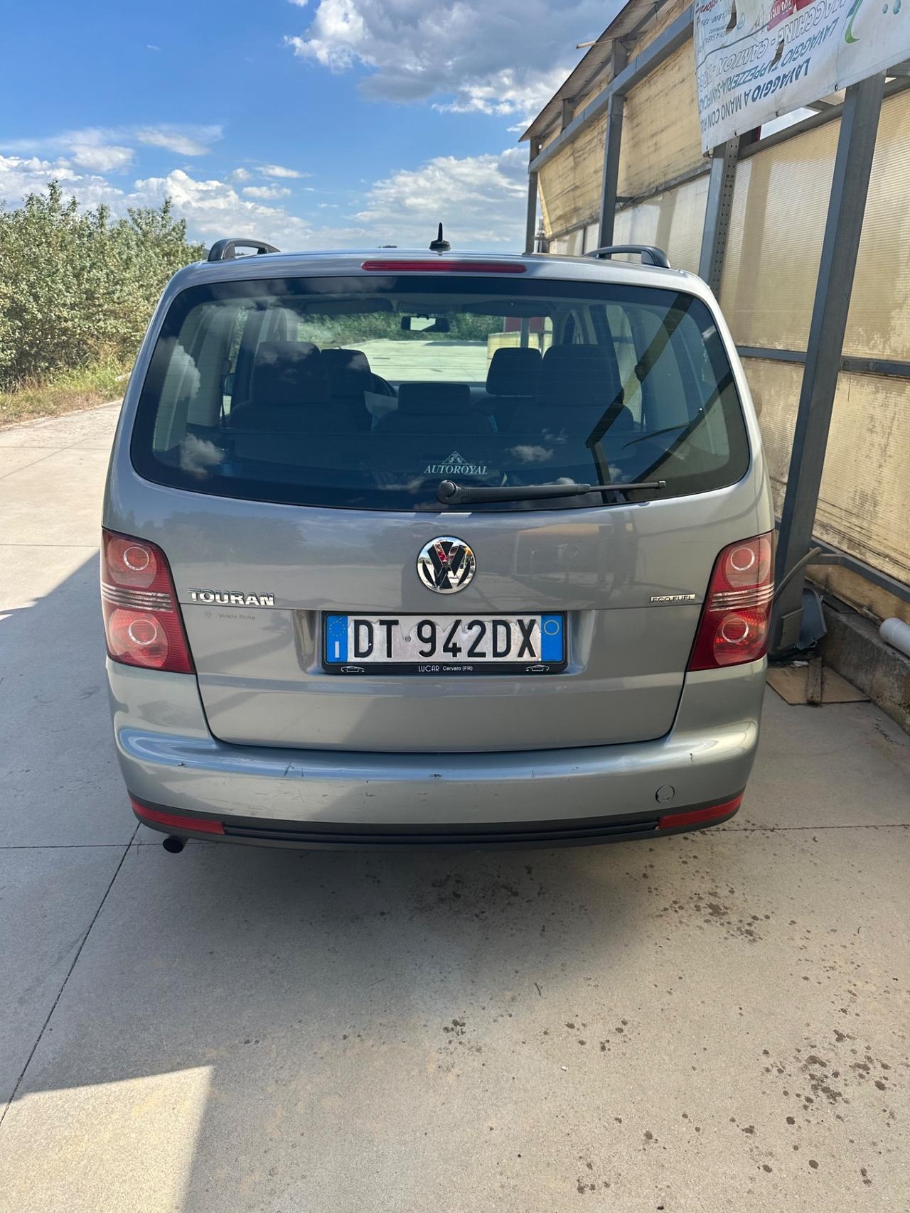 Volkswagen Touran 2.0 metano